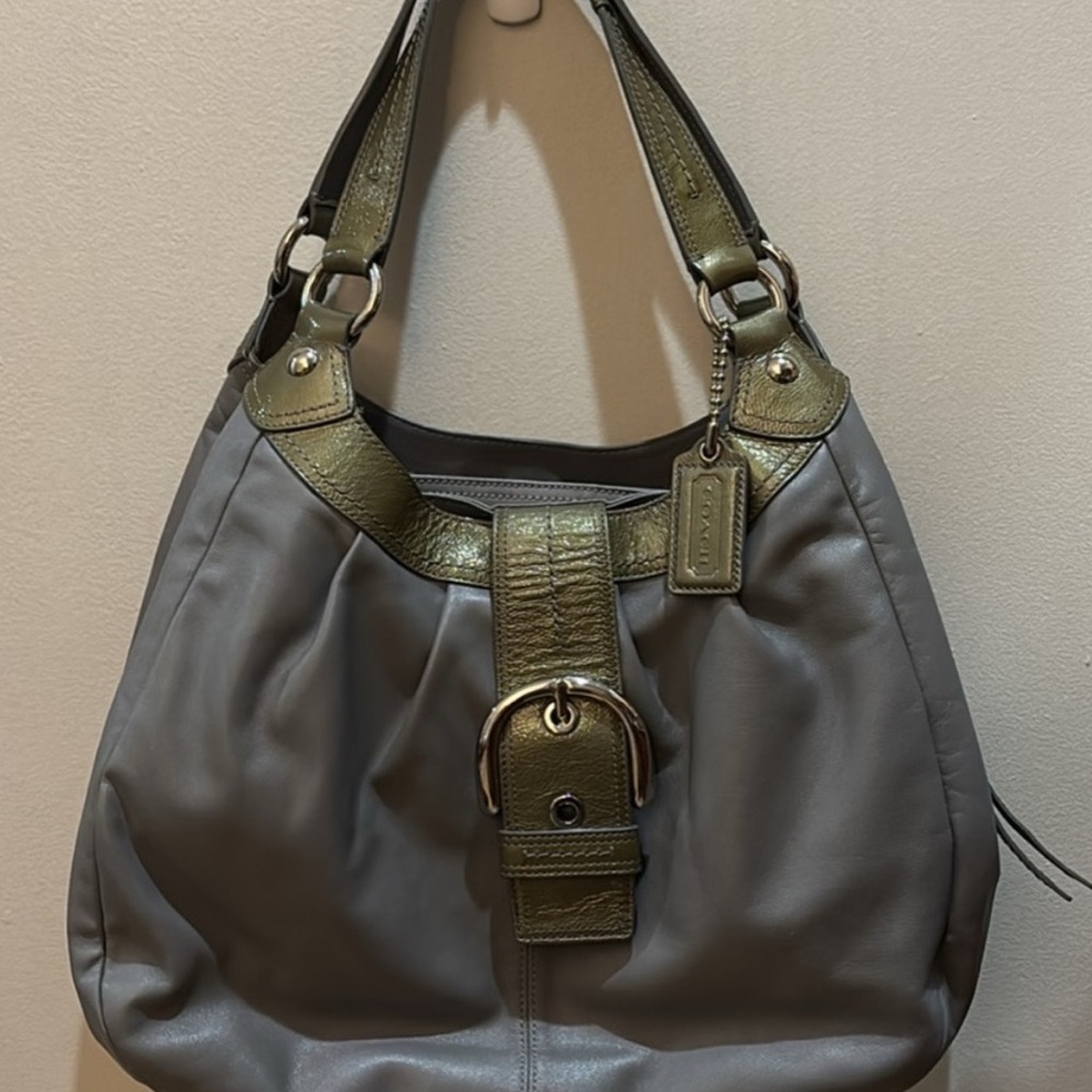 Coach soho lynn leather shoulder bag
